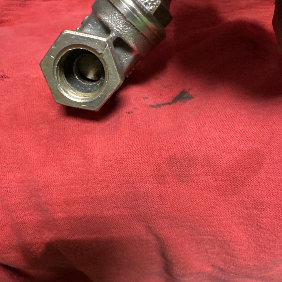 Vintage N.O.S. Schaible nonRising Stem Globe Valve 1/2" Industrial/Steampunk - Image 4 of 4