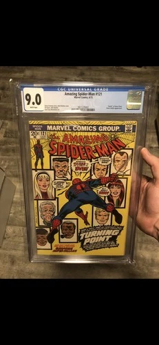 Amazing Spider-Man 1963 #121 CGC 9.0 WHITE PAGES | Death of Gwen Stacy Key Issue