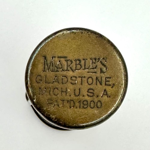 Bote de latón original MÁRMOLES Match Safe Pat Fecha 1900 Gladstone MI 2,75"H - Imagen 2 de 9