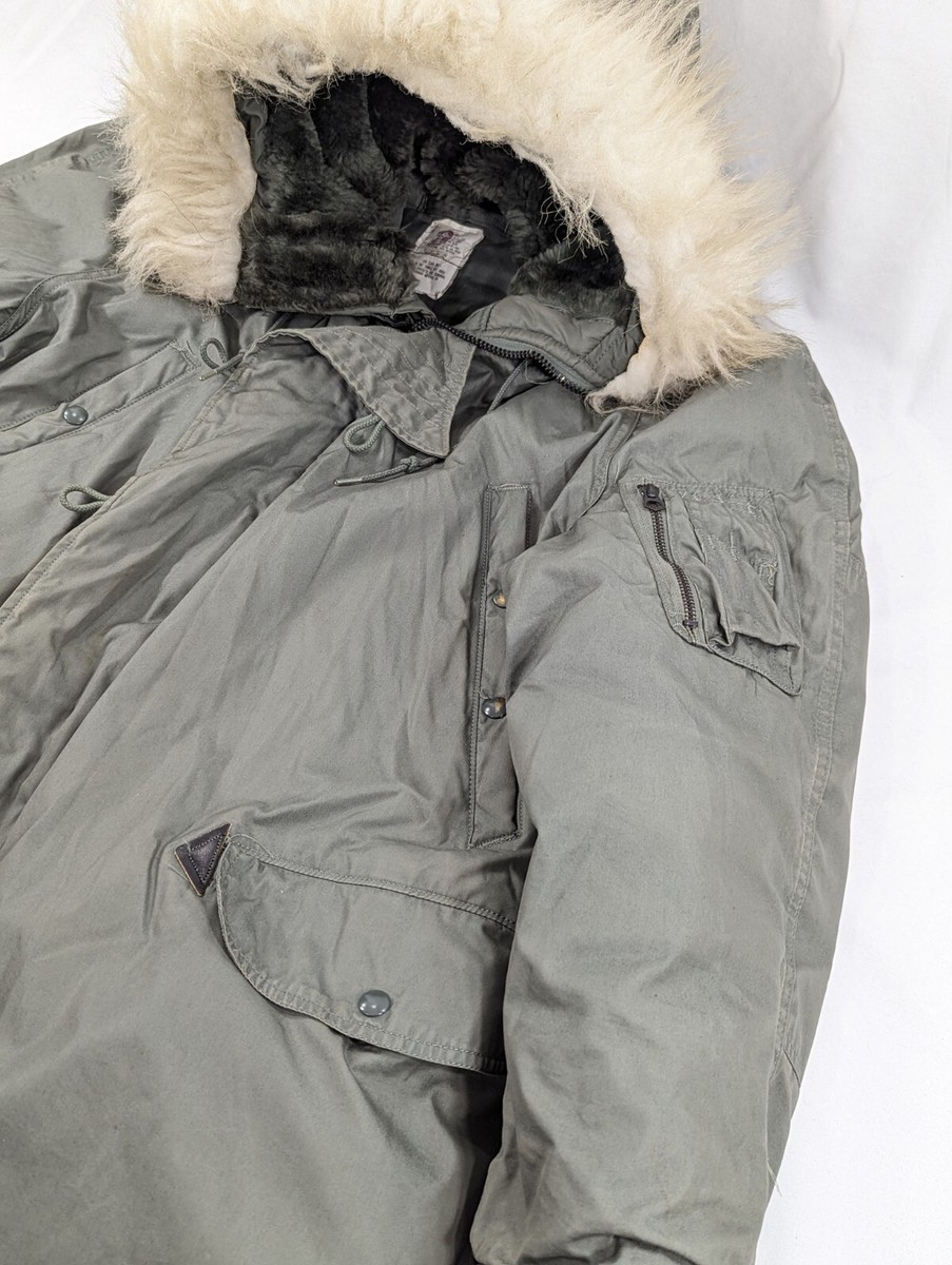 Vtg US Military Army Extreme Cold Weather Parka Quilted