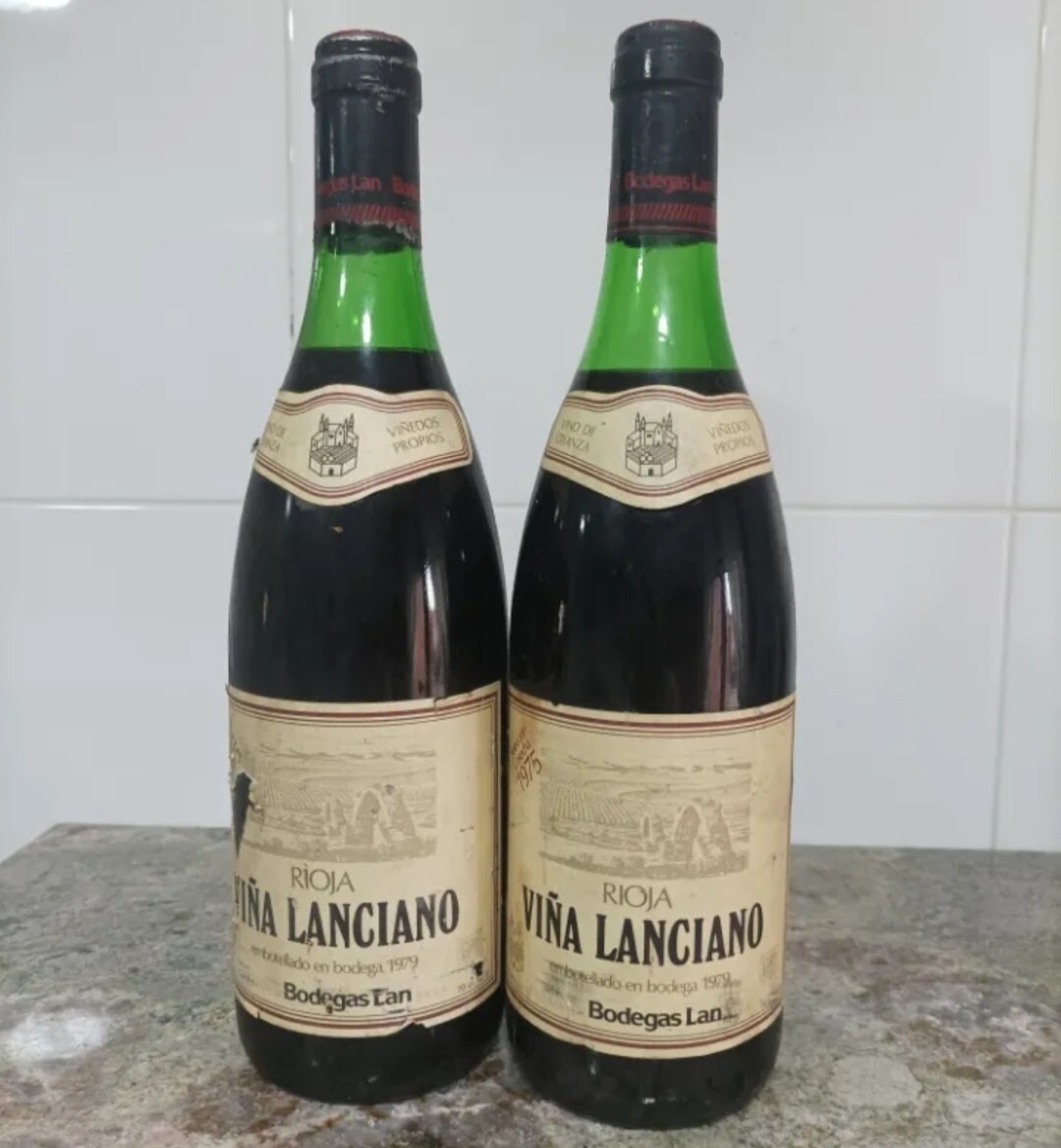 ...Viña Lanciano cosecha Reserva 75. Rioja. 2 Botellas de vino. BODEGAS LAN.