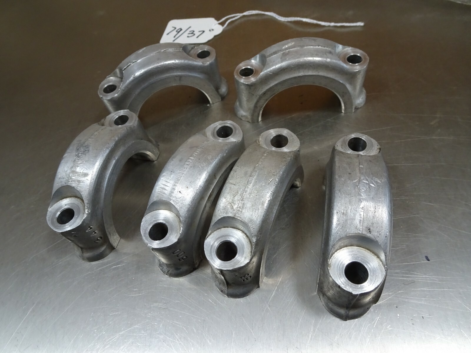 1 LARGE JOURNAL BSA ENGINE CONROD BIG END CAP. POSS VINTAGE A10 A65 A50