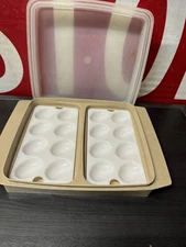 Vintage Tupperware 723-3 Deviled Egg Keeper With 2 Trays With Lid