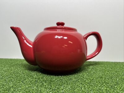 Tea Pot Large Capacity ~ Create by Just Mugs in Classic True Red