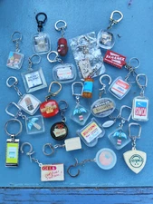 Porte clés vintage collection marques française et divers - Bon à moyen état