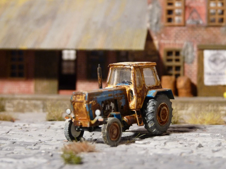 Fortschritt ZT 300 Traktor Bj.1972 - Modell im Maßstab 1:87 gealtert/patiniert - Bild 3 von 4