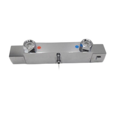 Wirquin 60721403 Comfort Thermostatmischer quadratisch Ausgang Hohe spezifische