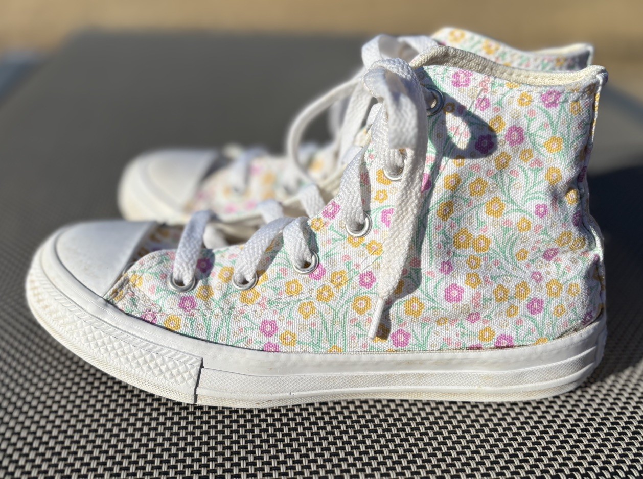 Converse Flower Print CT All Star Party Hi Shoes Sneakers Girls Kids Size 1 thumbnail 5