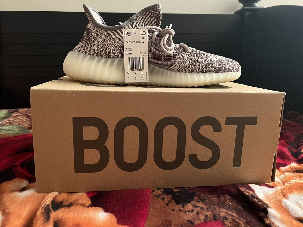 Adidas Yeezy Boost 350 V2  display picture 2