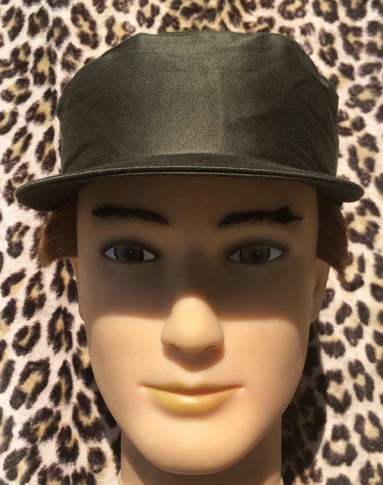 SOMBRERO GORRA MILITAR EJÉRCITO FRANCÉS AÑOS 50~GABARDINA VERDE~ALA RÍGIDA~DE COLECCIÓN SIN USAR~M/L Foto 2 de 4