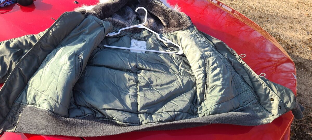 ALPHA INDUSTRIES N-2B Flight Jacket Size M US Air Force 80s ALPHA INDUSTRIES N-2B Flight Jacket Size M US Air Force 80s