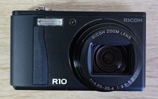 Ricoh R10 Digicam Schwarz | WIE NEU Full Set OVP | Vintage Y2K CCD Kamera.