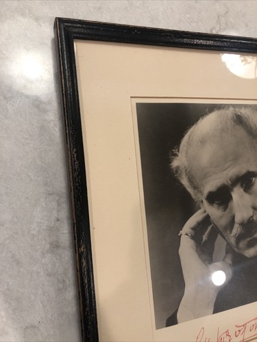 ARTURO TOSCANINI - BEAUTIFUL FRAMED/MATTED AUTOGRAPHED SIGNED PHOTOGRAPH - Picture 11 of 17