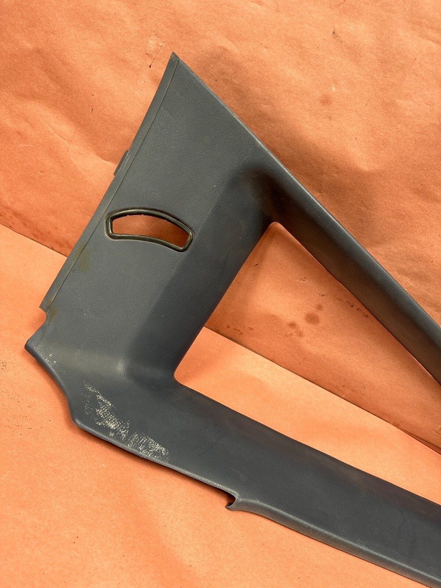 ぴぃページ Nissan 300ZX Quarter Window Trim Interior Rear Left OEM