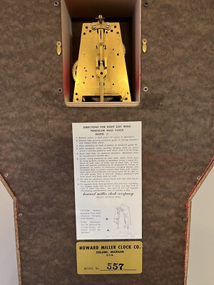 RARE HOWARD MILLER #557 Wall Clock, Designed By Arthur Umanoff