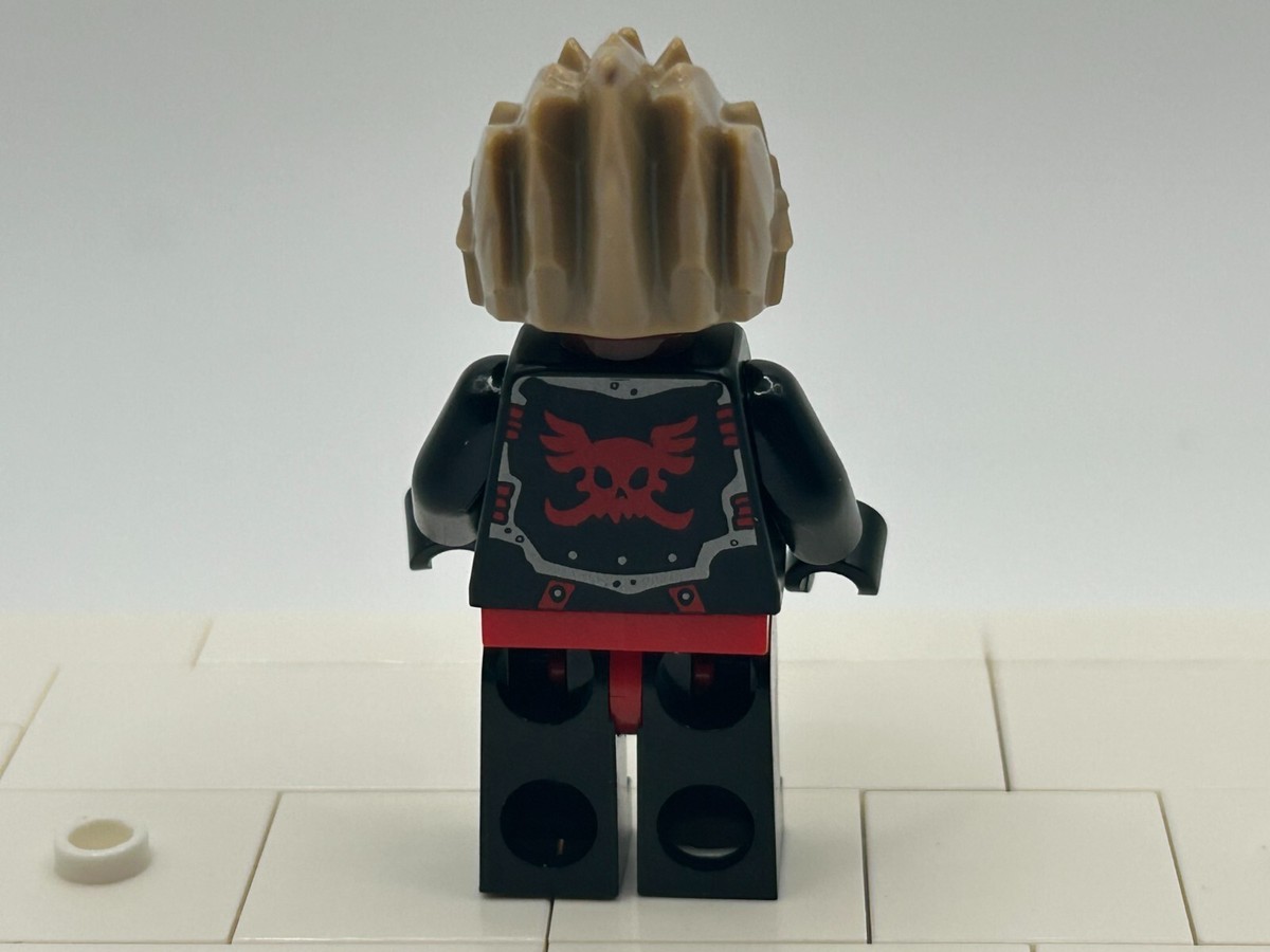 LEGO Shadowind lion minifigure Legends of Chima 70140 loc069