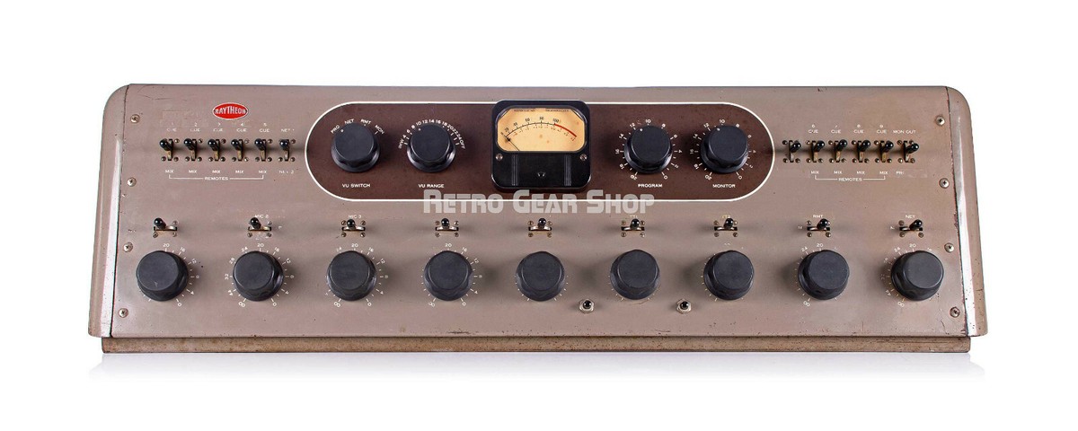 【中古】 Mixer Presents Rae ＆ Christian レイ＆クリスチャン Raytheon RC-11 Studio Recording Console Tube Analog Mixer