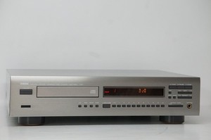 Yamaha CDX 930 CD Player High Speed Linear Tracking Laser + regelbarer Ausgang
