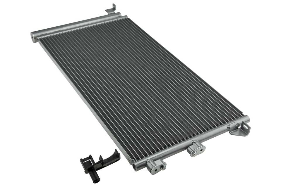 Condenseur climatisation Fiat Panda II de 2003 à 2013 en aluminium de rechange