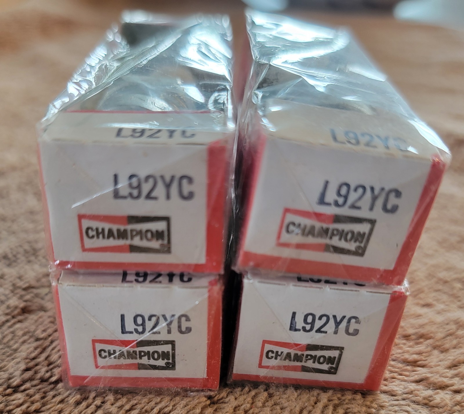 4 Champion L92YC Spark Plugs Copper Plus Small Engine NOS Individually Boxed 