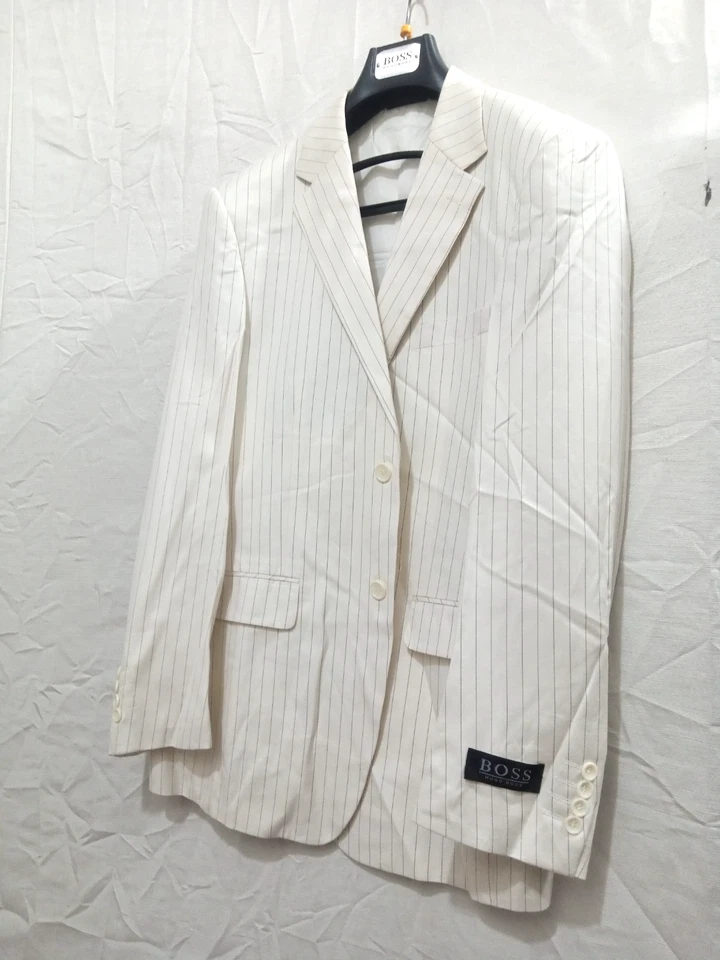 Hugo Boss -Classic Formal Wear Dress Coat - Image 4 of 4