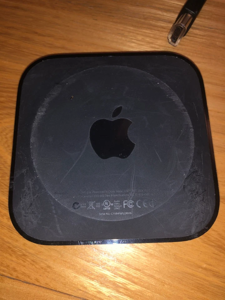 Apple TV (3rd Generation) A1427 HD Media Streamer -- Bundle.- Fully Functional - Image 3 of 4