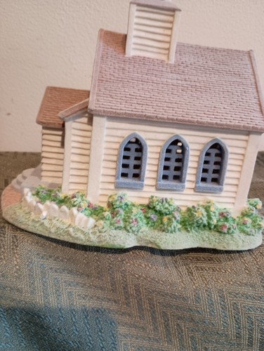 Vintage FLOCKED Avon Church lighted Christmas Village - Bild 5 von 10