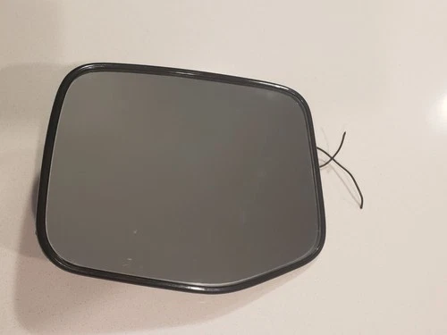 11-13 honda odyssey left side  (driver side) heated mirror glass OEM