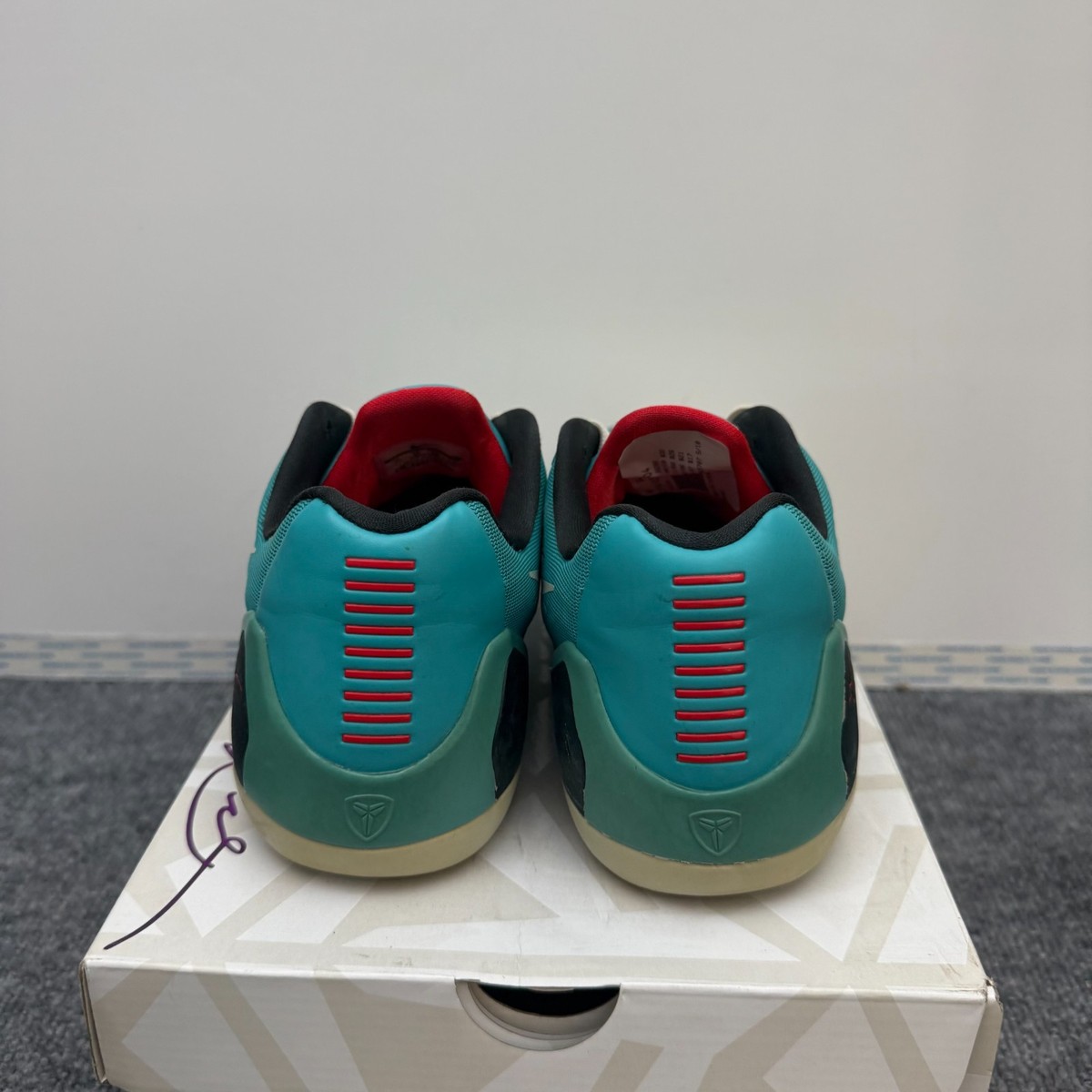 Nike Kobe 9 Em Low Sneakers Dusty Cactus 646701-316 Men's Size 11