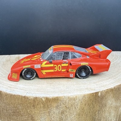Record Resin 1:43 Hand Built Porsche 935 Turbo #30 Momo Livery