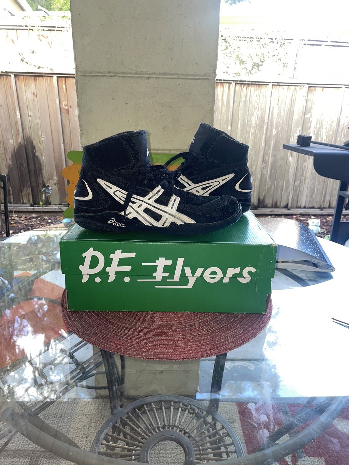 Asics Jackal Wrestling Shoes Mid Top JL203 Mens 9.5 Vintage Black White