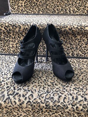 Fendi black suede pebbled leather triple strap Mary Jane Platform  Stiletto 40