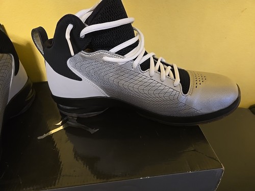 Jordan Fly 23 Dwyane Wade Men's Size 9.5 Silver (Gray/Platinum)/Black - 第 3/12 張圖片