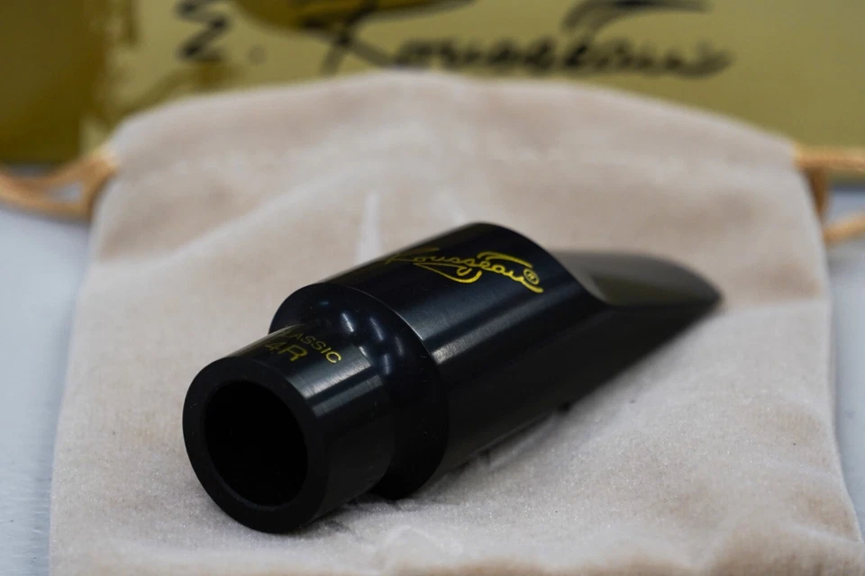 E.Rousseau Alto Saxophone Mouthpiece, Classic 4R - Image 2 of 4