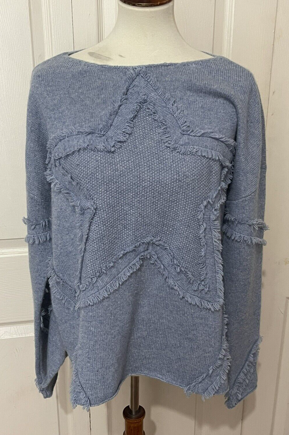 Foto 1 di 16