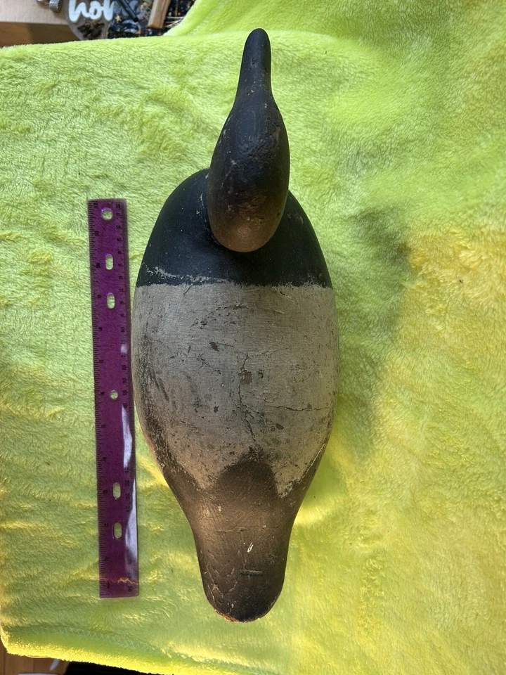 Antiguo señuelo de pato de madera con respaldo de lona Drake ojo de vidrio cabeza giratoria tachuela y peso Foto 4 de 4