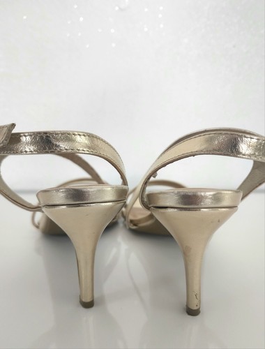 Bamboo 2 1/2" Kitten Heels Metallic Gold Womans Shoe Size 11 Strappy Low Heel - Picture 5 of 8