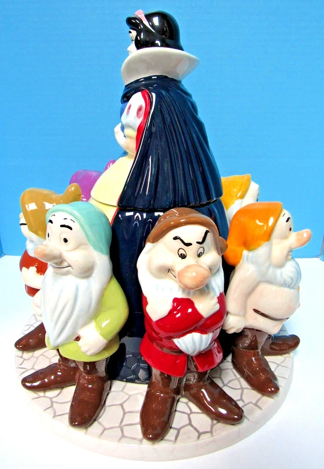 DISNEY BLANCO COMO LA NIEVE Y 7 ENANOS FIGURA TARRO DE GALLETAS DE CERÁMICA - NUEVO Foto 4 de 4