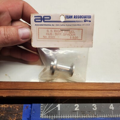 Team Associated Part NO. 8322 S. S. Right Wheel Hub/Diff. Spacer