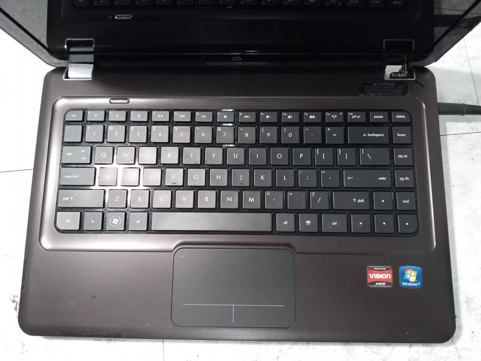 HP Pavilion DV5-2035DX 14" Laptop AMD Turion II P520 2GB RAM PARTS OR REPAIR -FM - Image 2 of 4