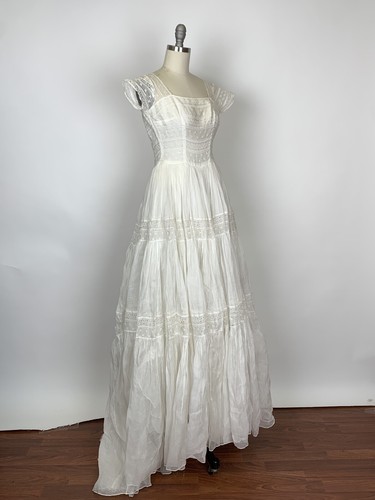 Vintage 1930s 1940s Organdy Eyelet Wedding Gown AS