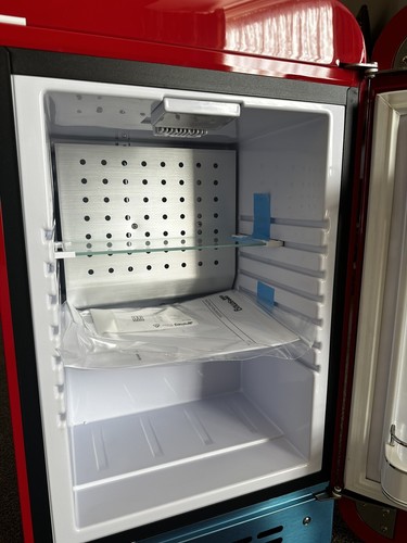 Smeg 38 Litre Retro Bar Fridge - Picture 4 of 7