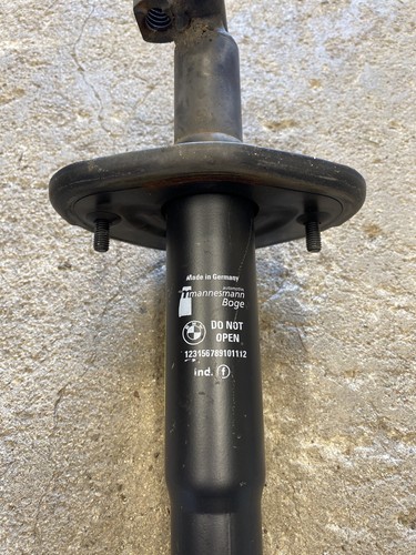 2001-2005 BMW 325CI REAR PASSENGER RIGHT SIDE BUMPER SHOCK ABSORBER OEM - Picture 4 of 5