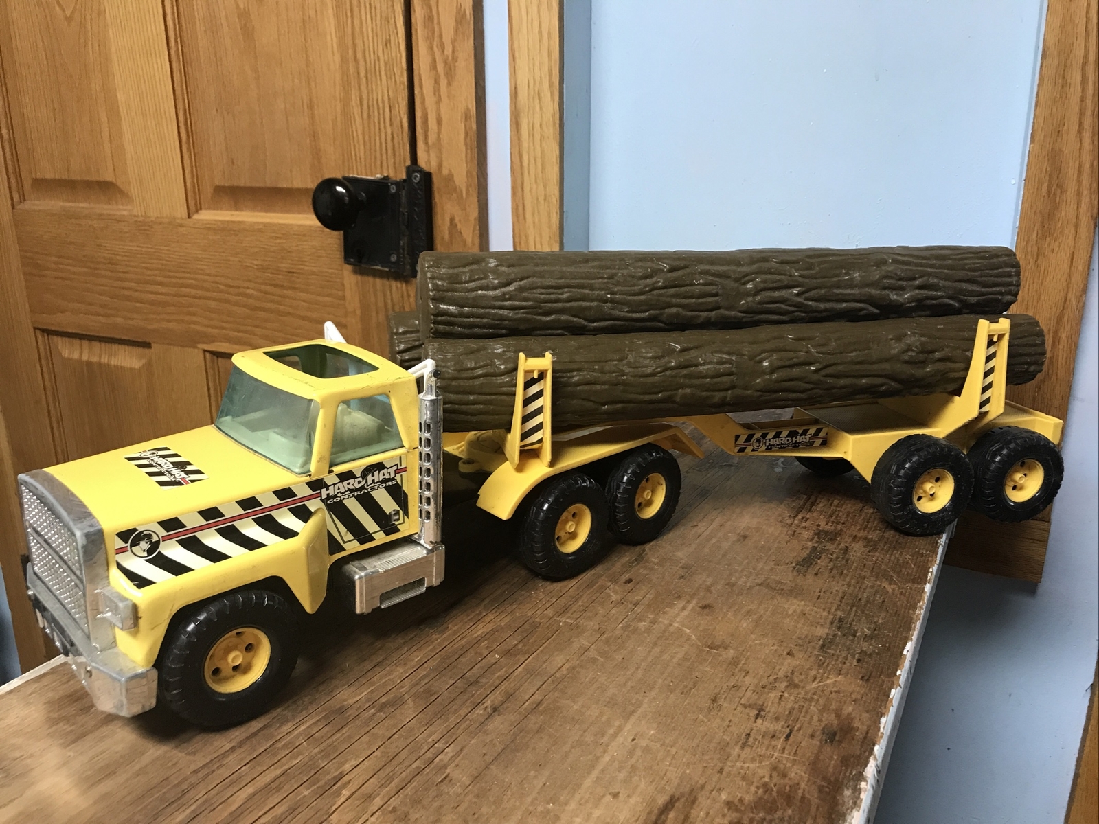 Picture 3 of 19