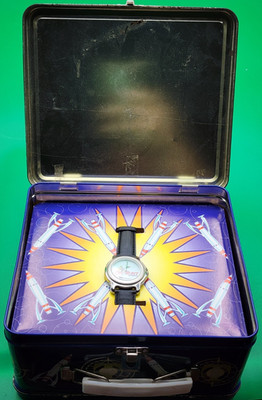 Very Rare - DISNEYLAND TOMORROWLAND Lunchbox & Cast Blast Watch - Clean!