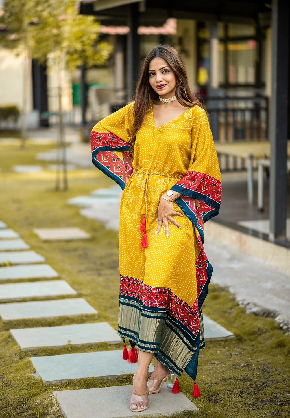 Luxury Pure Gaji Silk Kaftan Dress Indian Wedding Party Wear Stitched Caftan
Opens in a new window o