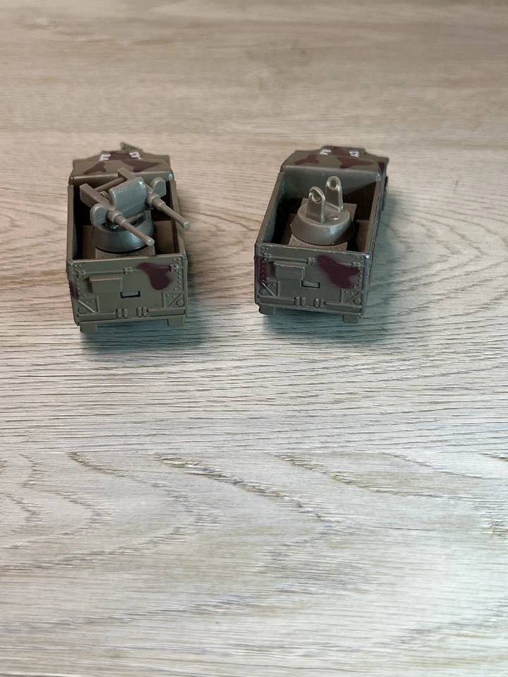 Juego de 2 camiones militares blindados de media vía Zee Toys Zylmex 1/64 de colección Foto 3 de 4
