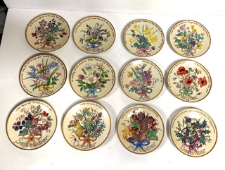 Bradford Exchange The Country Diary of An Edwardian Lady Calender And 12 Plates