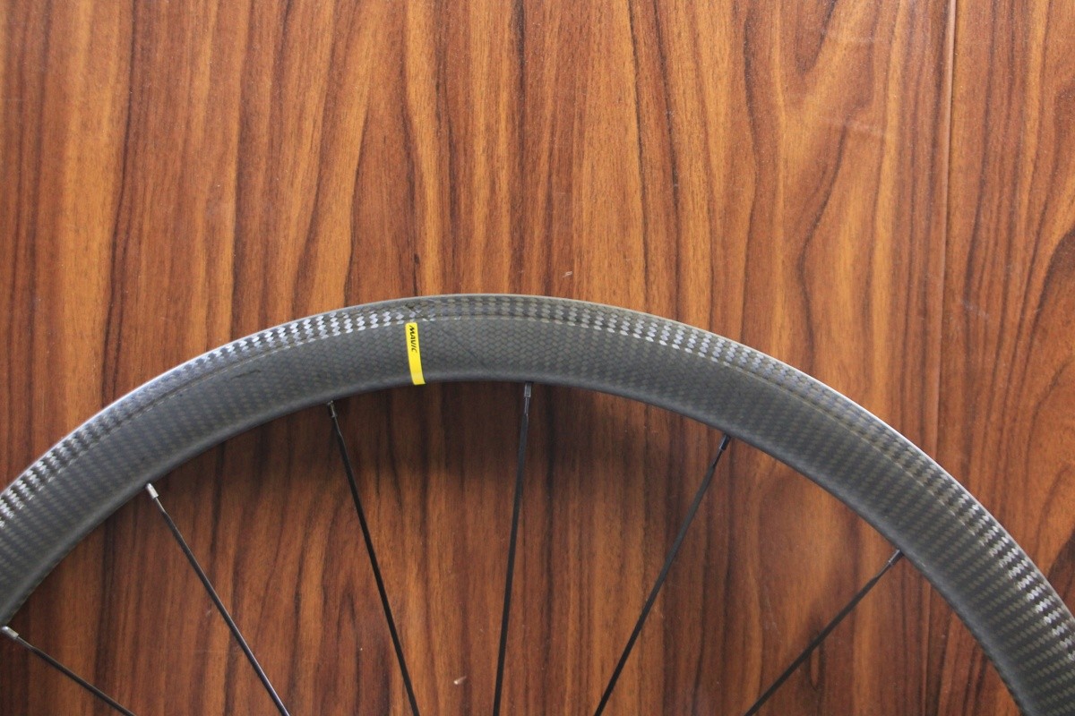 Mavic Cosmic SL 40 Carbon Wheelset Clincher Tubeless Shimano Free 