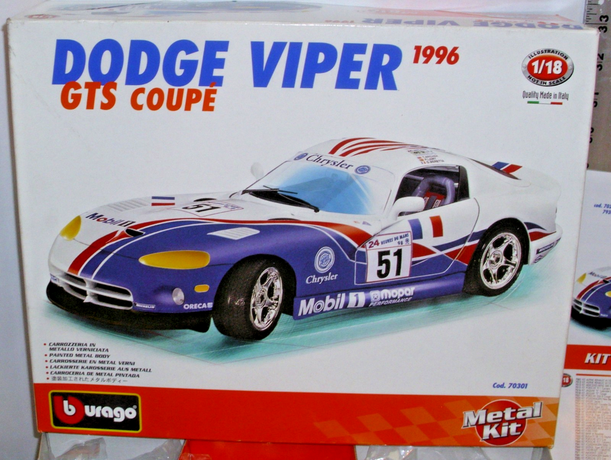 Dodge Viper GTS coupe 1996 1/18 【6095m】 Bburago 1996 Dodge Viper GTS Coupe Blue, Die Cast Metal 1/18